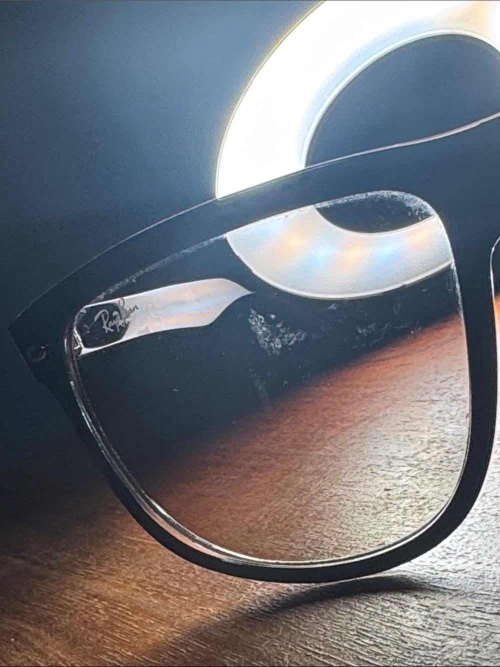 Used Ray-Ban sunglasses - Picture 6 of 7